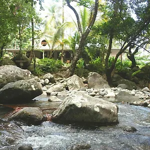 https://citrus-creek-plantation-la-plaine.comcaribbean.com