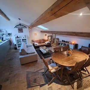 Typique Croix Rousse Appartement